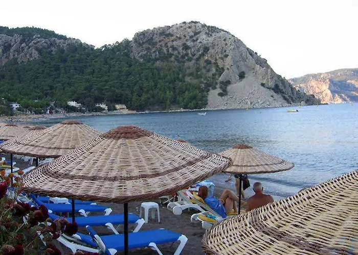 Zeybek Hotel 2*