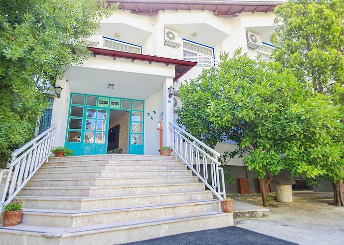 Zeybek Otel 2*